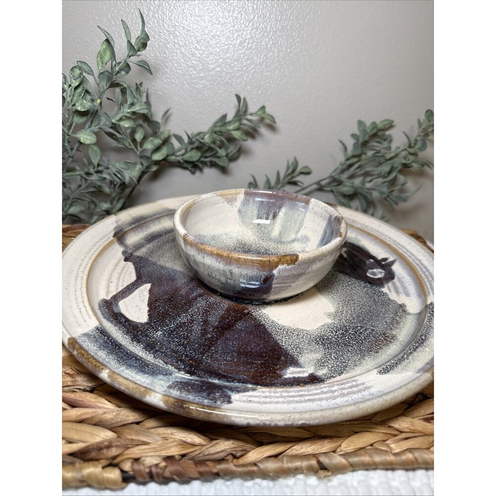 VTG Signed Studio Art Pottery Chip, Dip Bowl Stoneware Platter Crystalline 12.5” - Picture 5 of 9